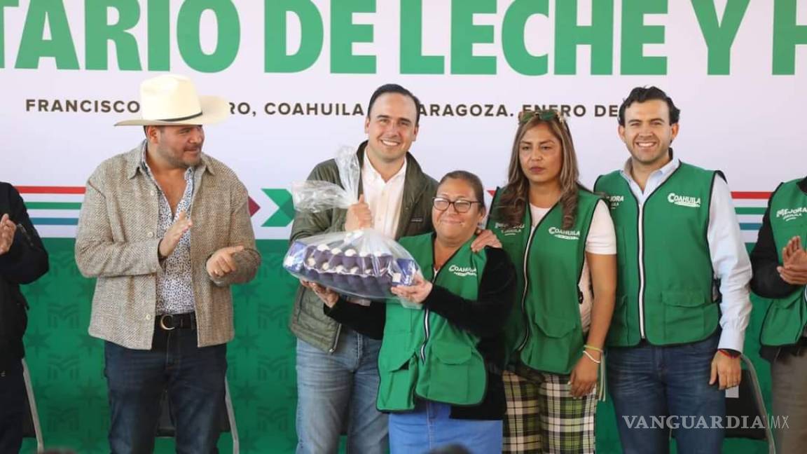 Arranca Manolo Jiménez programa alimentario en La Laguna
