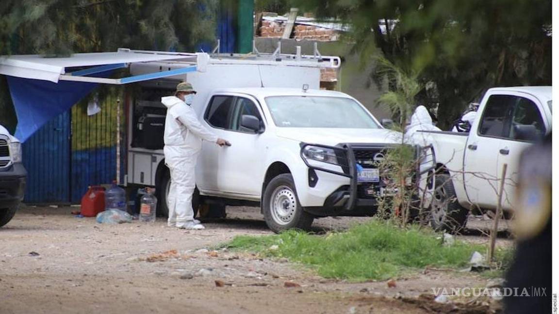 Encuentran 17 cuerpos enterrados en una casa, en Guanajuato