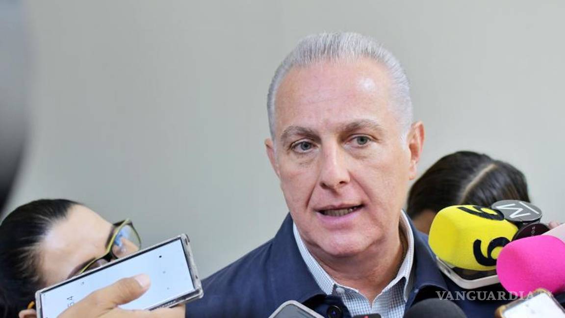 $!Román Alberto Cepeda confirmó que la concesión del servicio de limpieza en Torreón será renovada mediante licitación pública.