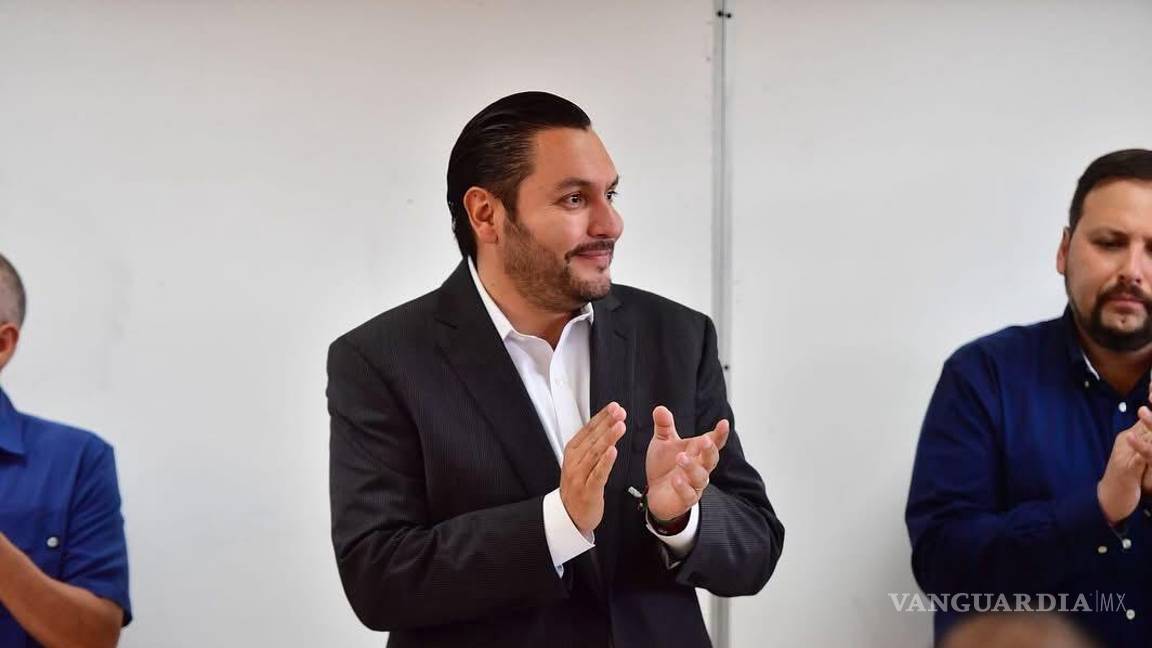 $!El alcalde Carlos Villarreal encabezó el inicio del curso de derechos humanos para elementos activos y en formación.