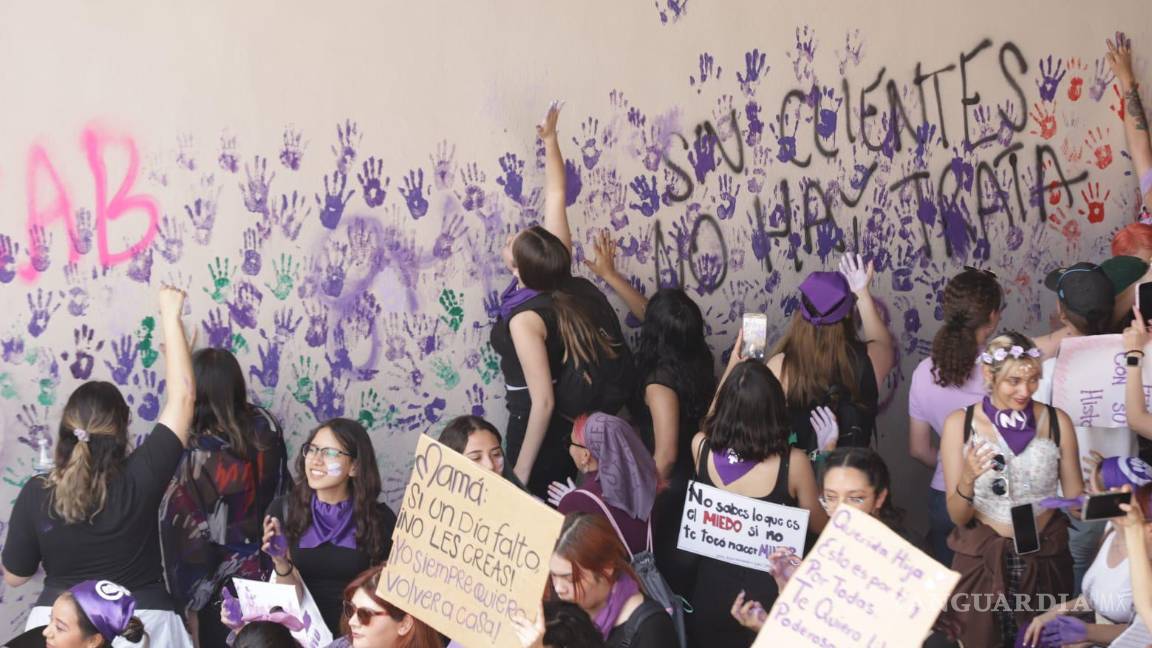 $!Las paredes son testigos de las consignas y gritos de justicia.