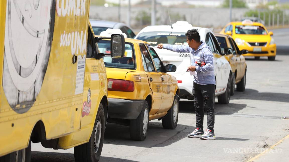 ‘En ningún lugar vas a estar mejor que con nosotros’, padres de Paola y taxistas la buscan en Saltillo