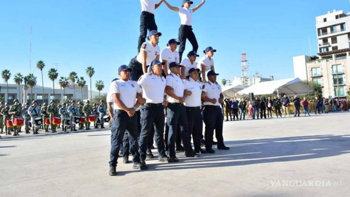 $!Con la participación de unas 4 mil 500 personas, esta mañana se desarrolló el tradicional desfile alusivo al 114 aniversario de la Revolución Mexicana.