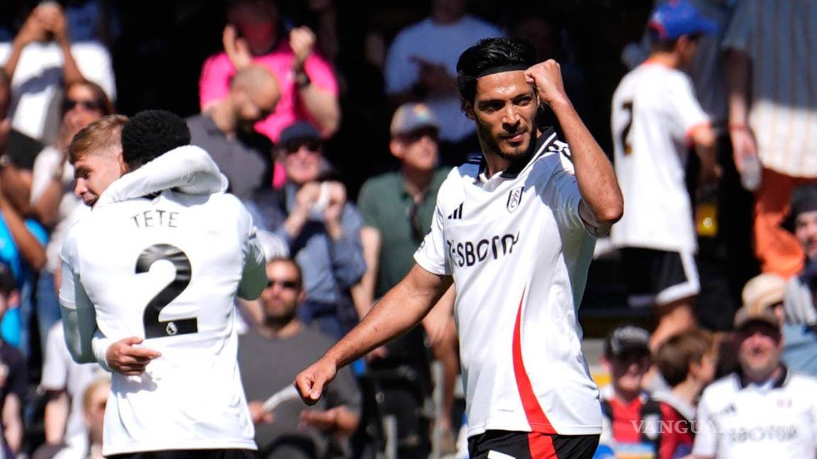 Raúl Jiménez anota con el Fulham y llega a 11 goles en la Premier League