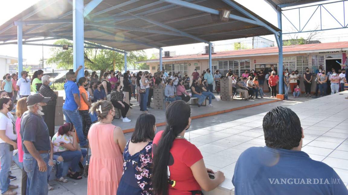 Monclova: Por robo de cableado, cientos de alumnos de la escuela Ramón Guevara siguen en clases en línea