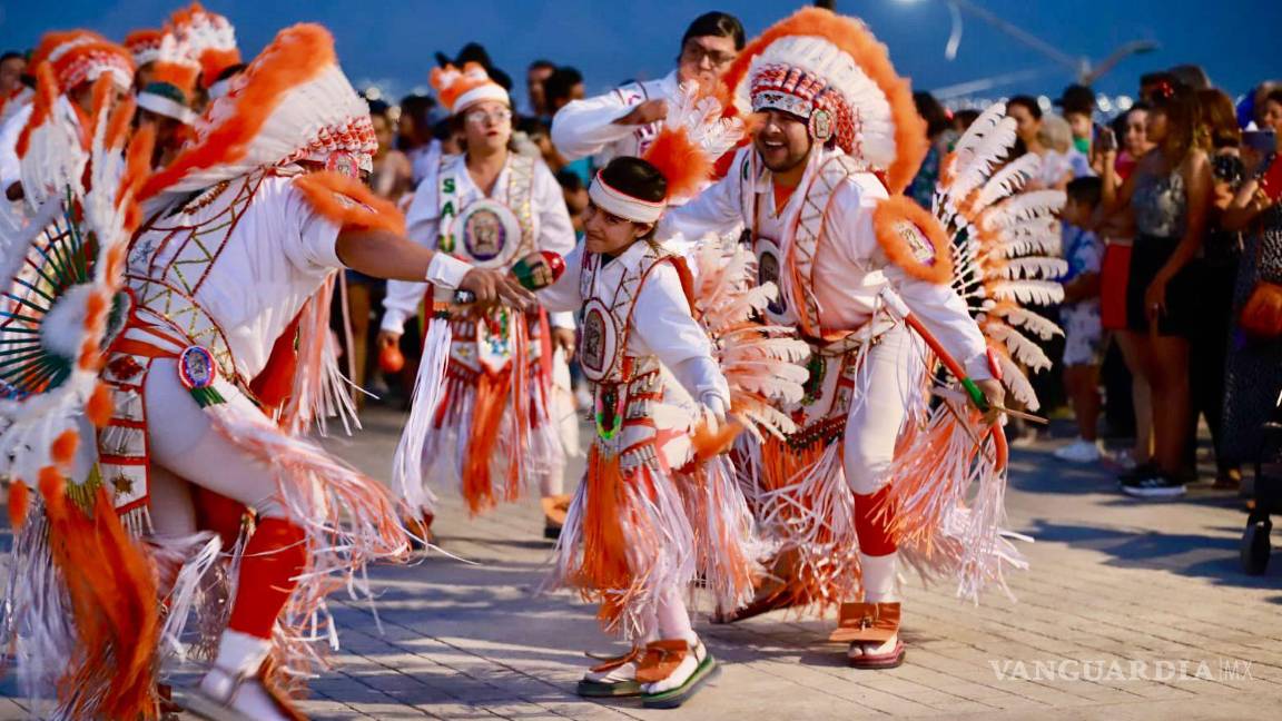 $!Los danzantes se apropiaron del espacio y la atención de los presentes.
