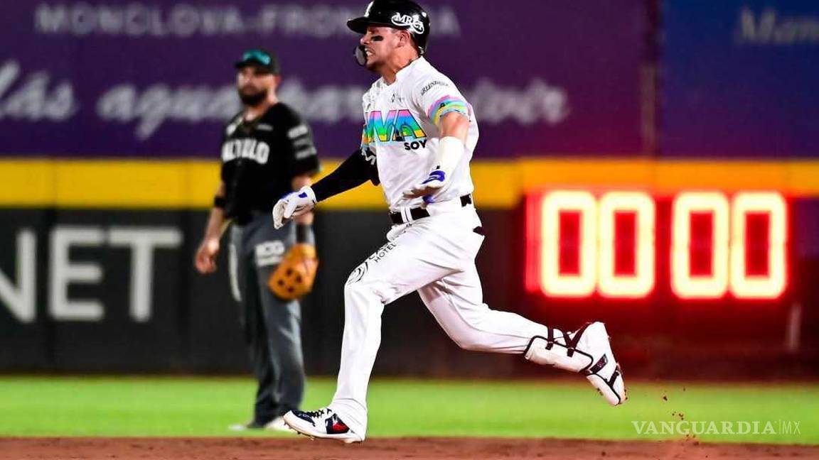 $!Amador entró al plato para definir un partido que se fue 8-8 hasta la novena entrada.