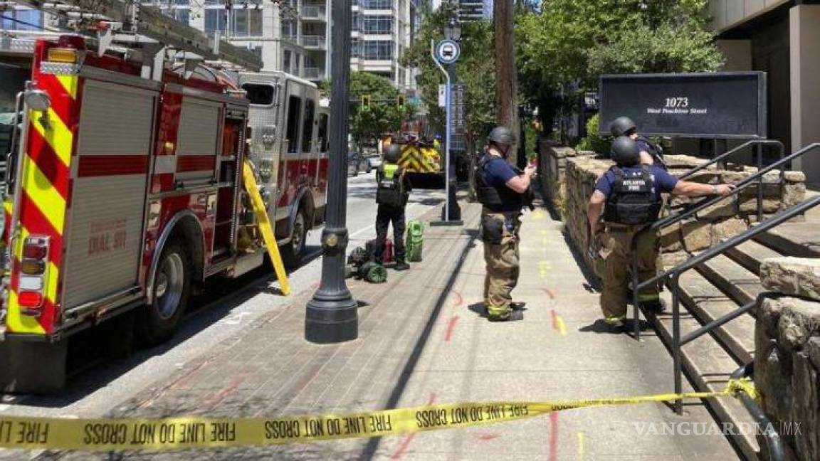Reportan tiroteo activo en un edificio de Atlanta; hay un muerto y personas heridas (videos)