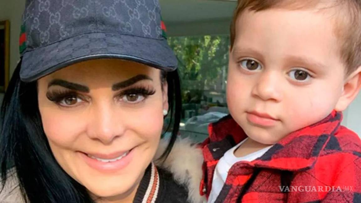 Estos famosos parecen los papás de sus nietos