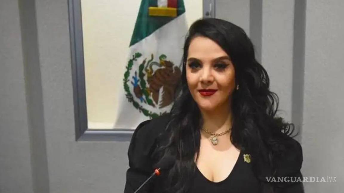 $!La prohibición de usar el elevador solo fue aplicada para la regidora Claudia Casas