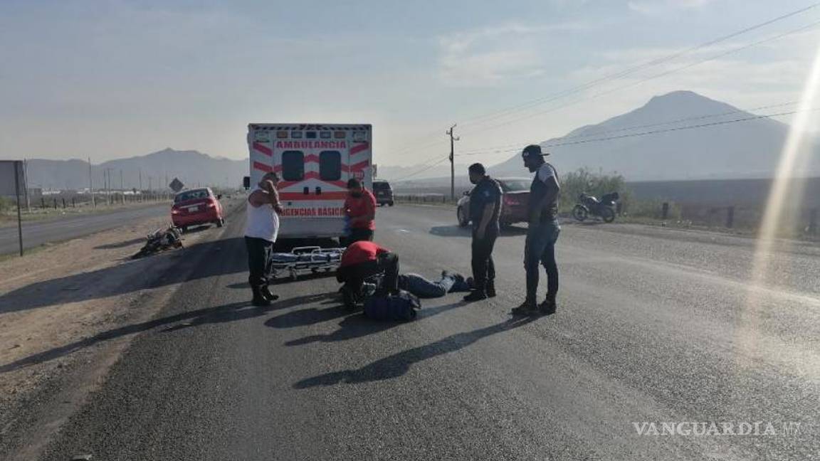 $!El afectado dijo sentirse cansado durante el trayecto, de pronto se quedó dormido al manubrio y derrapó.