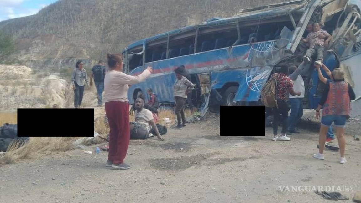 Mueren 13 migrantes en un camionazo en Puebla