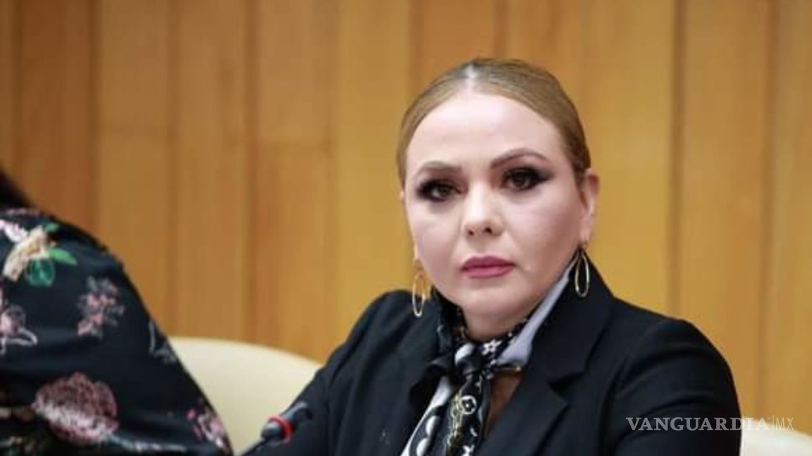 $!Eligieron como su nueva representante de bancada y titular del Congreso local, a la expanista, Juana Nataly Tizcareño Lara