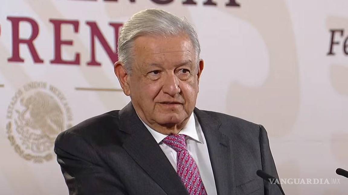 'Posiblemente no eran ni maestros ni estudiantes, vinieron a tirar bombas a Palacio Nacional y se fueron': AMLO