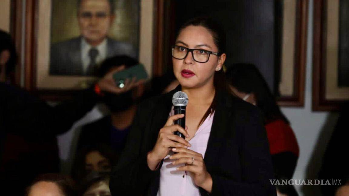 $!Se refrendaron los nombramientos a: Ana Zulema Banda Alemán, como subdirectora de Tránsito y Vialidad; María Concepción Rodríguez Coronel, titular de la Unidad de Seguimiento a Medidas de Protección.