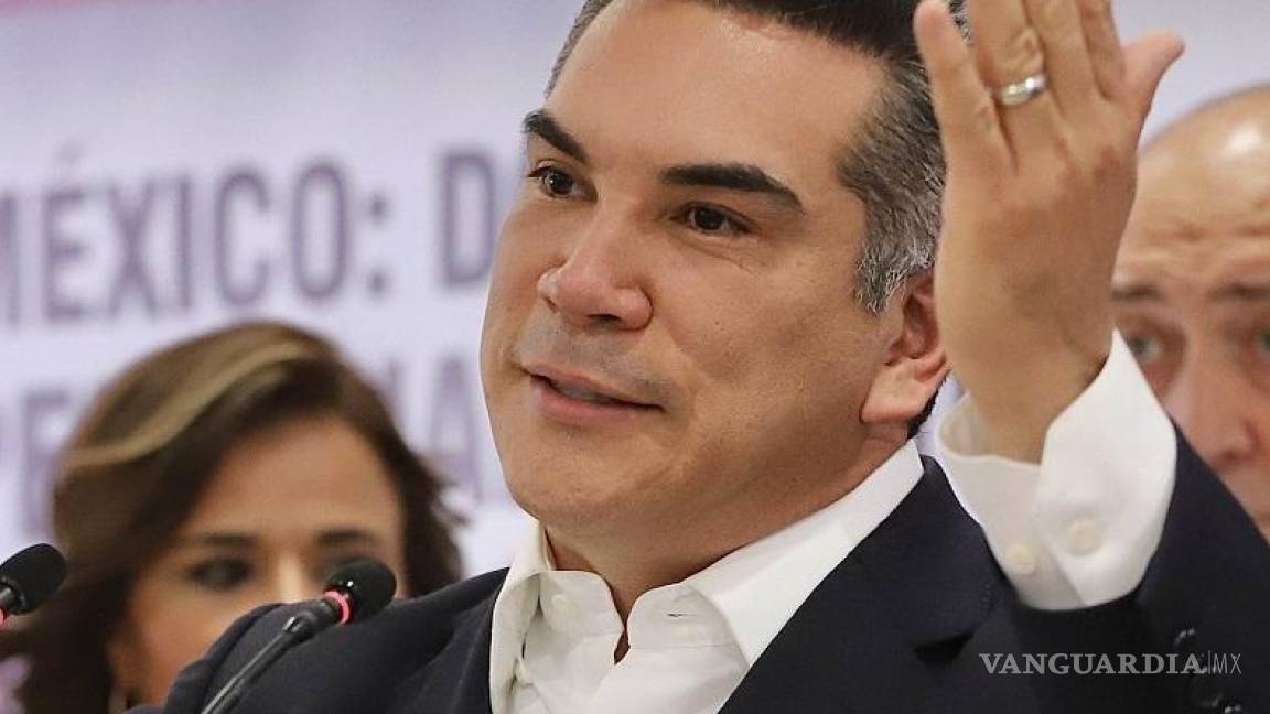 García se baja de la presidencial por inexperto, ambicioso y mentiroso, dice Alito