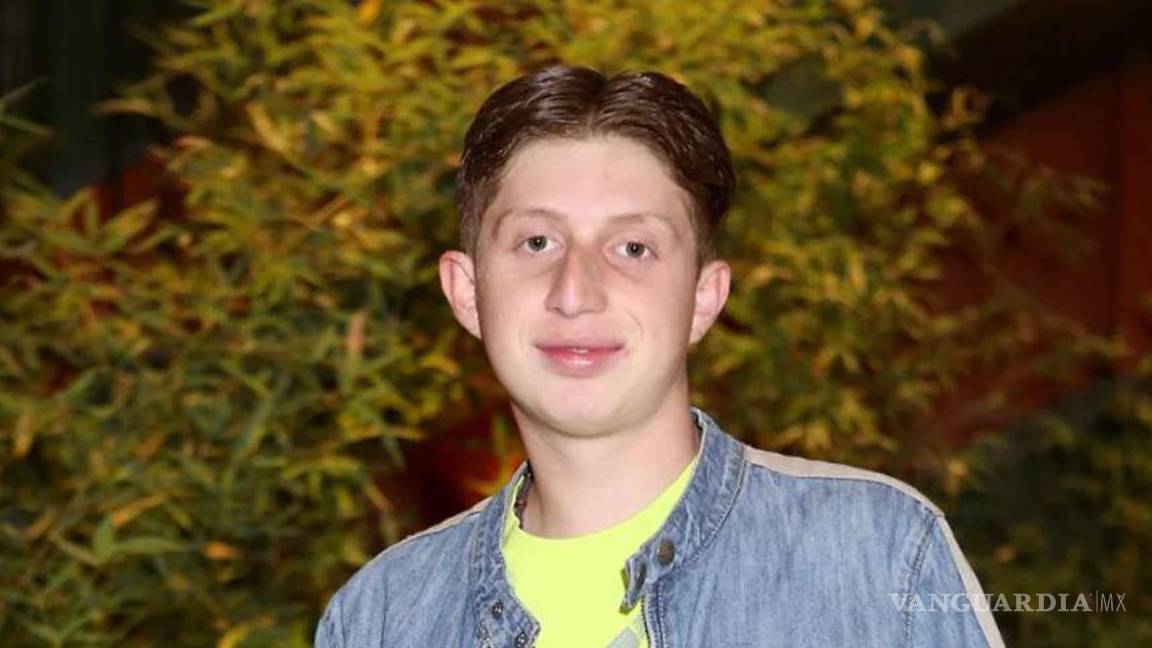 $!BREVES: Eiza cayó en ‘depre’; harán documental de ‘Benito’; Fiona Palomo sueña con el amor