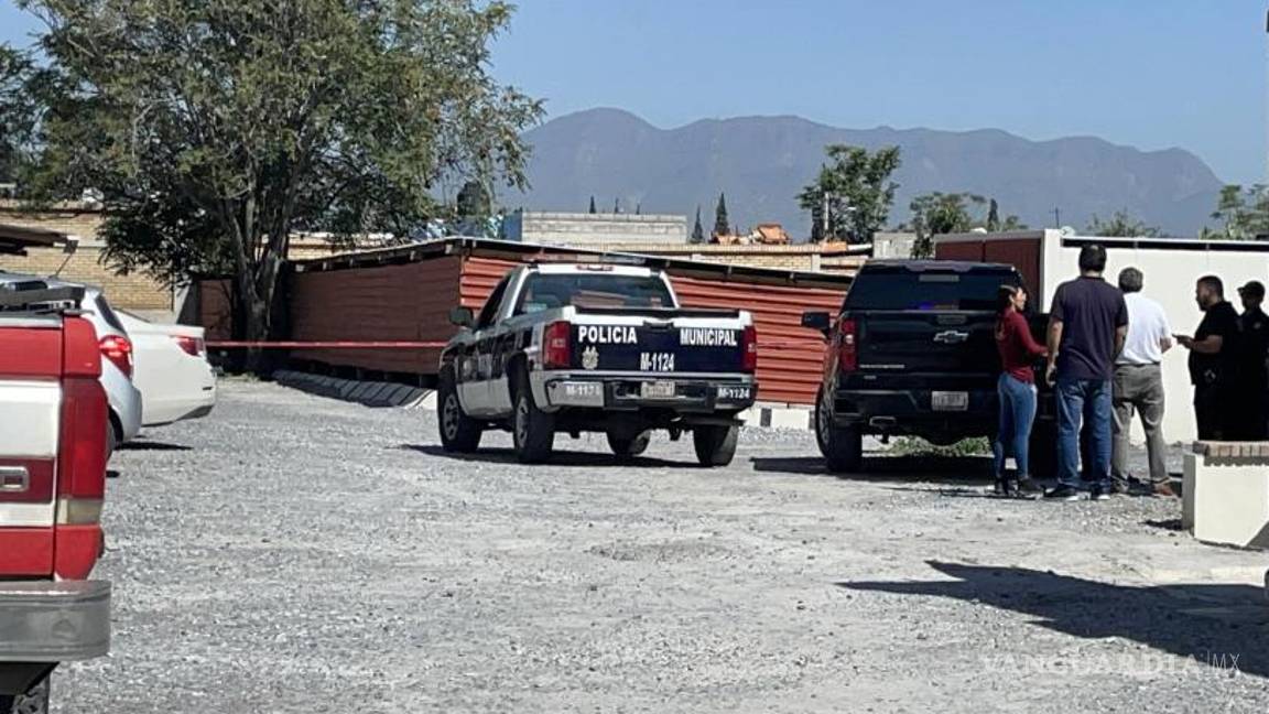 $!Miembros de la Agencia de Investigación Criminal de la Fiscalía General del Estado llegó al lugar del incidente para llevar a cabo las diligencias correspondientes.