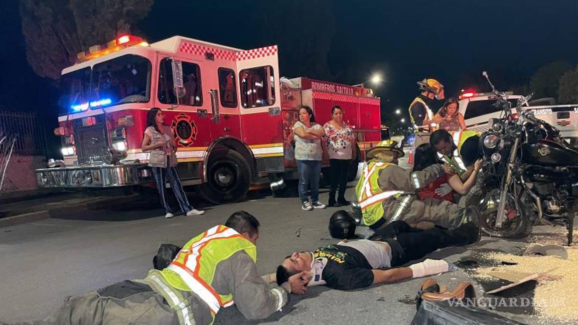 $!Ángel Sánchez Noriega, de 22 años de edad, presentó fracturas de muñecas y en la pierna derecha.