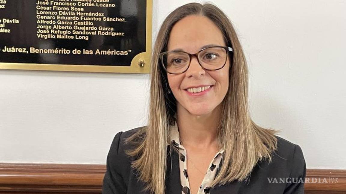 $!Karla Samperio Flores fue designada como la nueva Fiscal Anticorrupción en Coahuila, convirtiéndose en un referente en la lucha contra la corrupción en el estado.