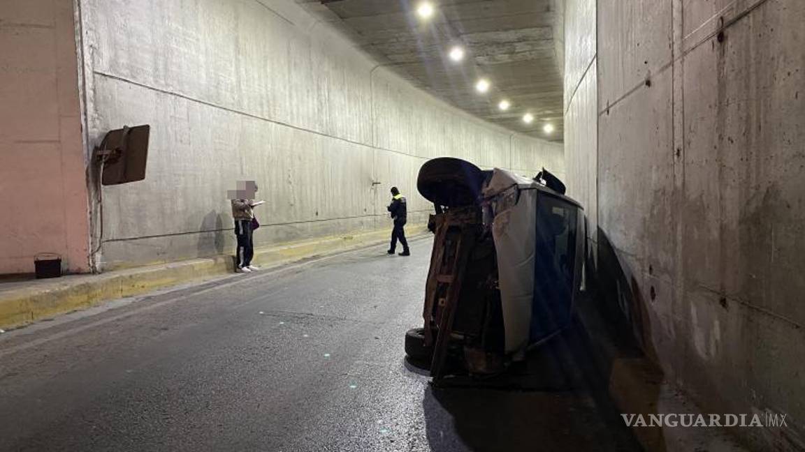 $!Elementos de Tránsito acudieron a resguardar la zona para evitar otro percance.