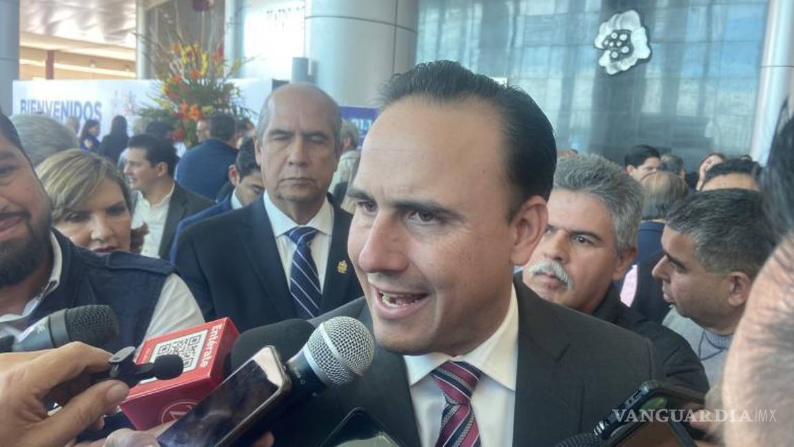 $!El Gobernador mencionó que el tema de AHMSA está “trabado” entre las autoridades del Gobierno Federal y los accionistas.