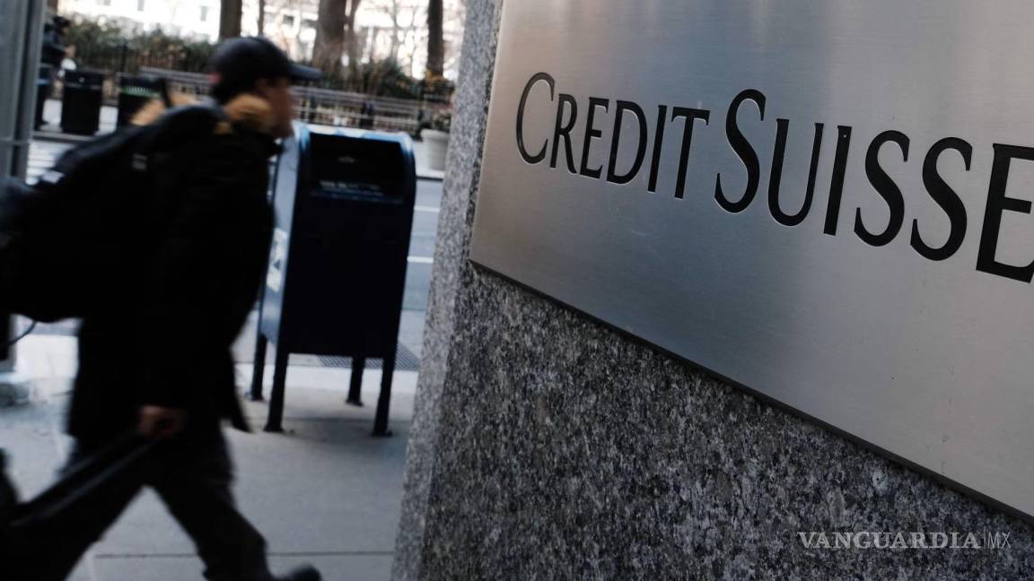 Comprará UBS a Credit Suisse en 3.2 mmdd