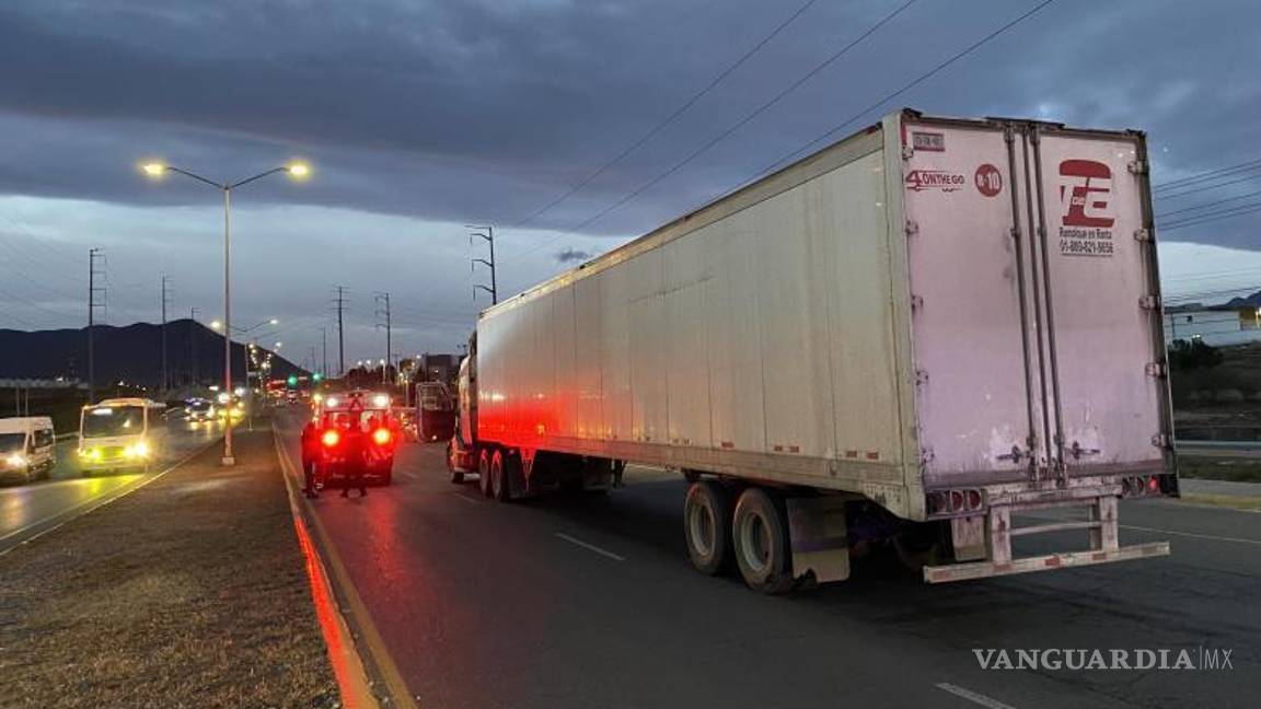 $!El tráiler quedó asegurado.