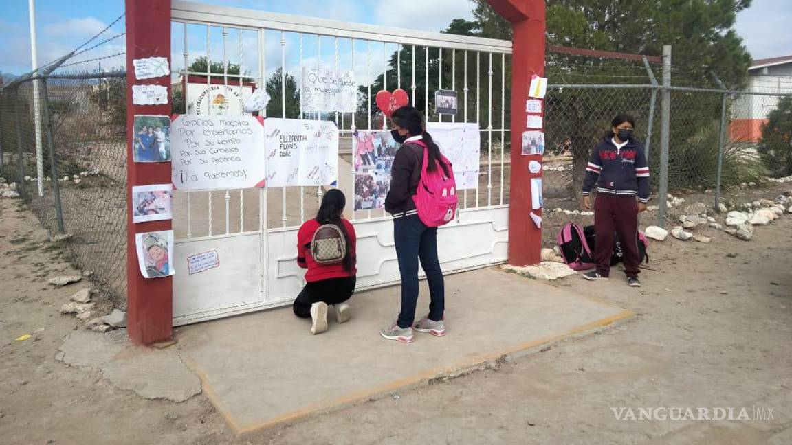 Protestan en telesecundaria de ejido de Saltillo; les quitan profesora y no envían interino