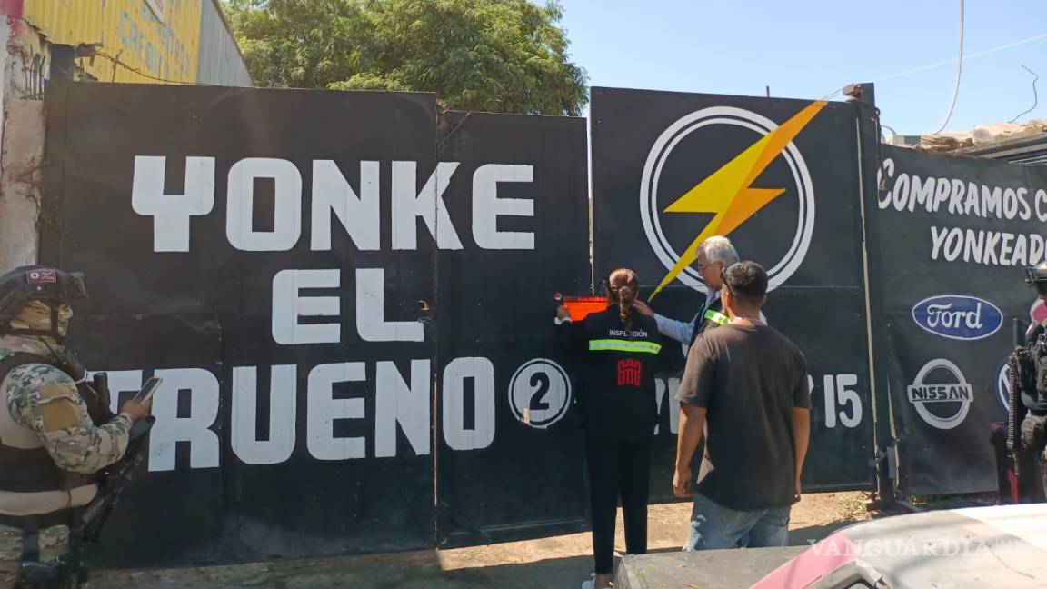 En marcha cruzada contra yonques ilegales en Torreón, inspectores clausuran dos