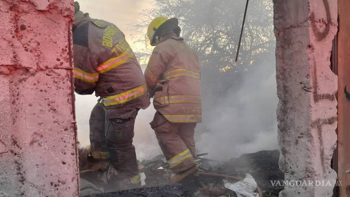 Son epidemia en Torreón incendios en terrenos baldíos: van más de 500 en 50 días