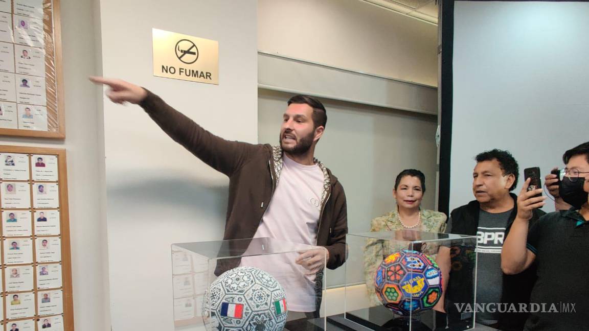 Apoyará Gignac a menores de Monterrey con subasta de balones