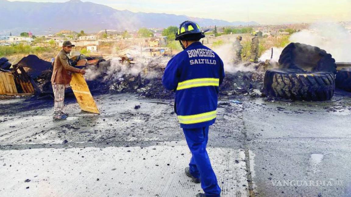 ¿Otra vez ‘Los Gavilanes’? dueño de tejabán culpa a pandilla de quemarle su hogar en Saltillo