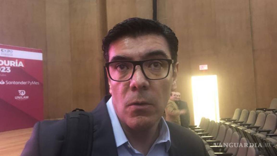 $!Rogelio Arzate destacó que en México aún falta mucha infraestructura para aprovechar la electromovilidad.