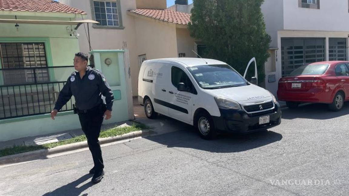 $!El cuerpo fue trasladado al Semefo para la realización de la necropsia correspondiente.