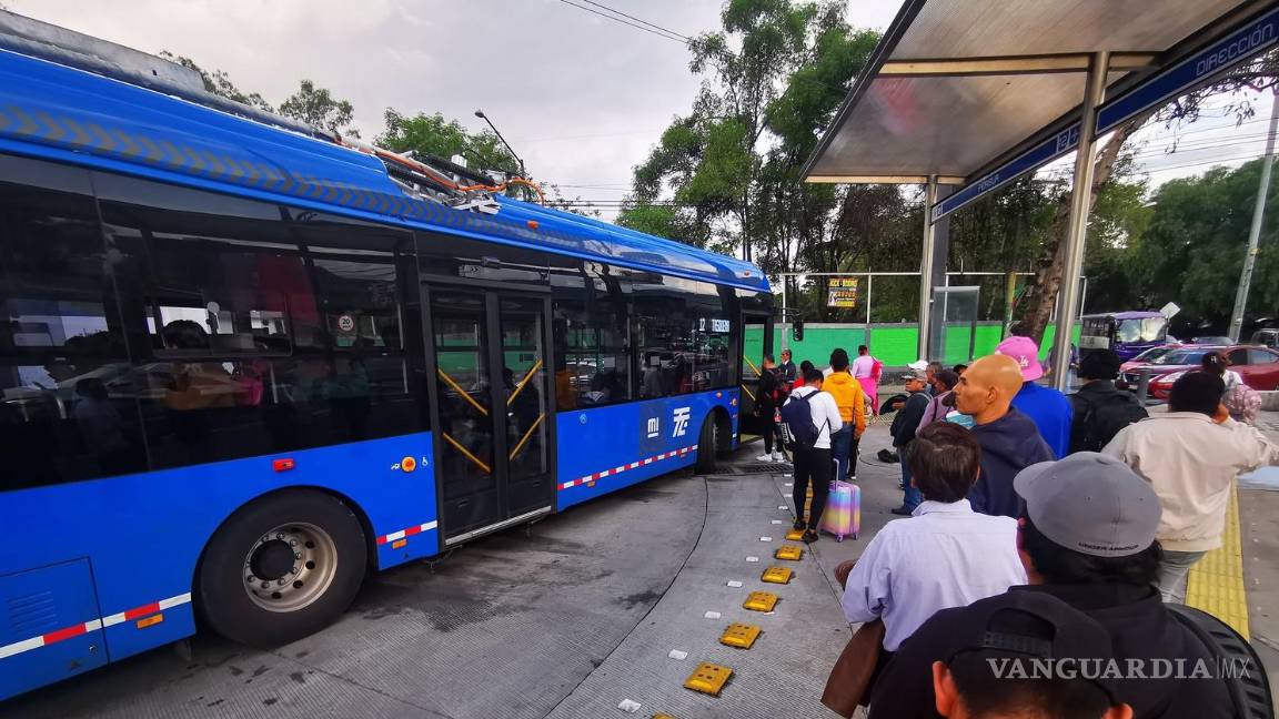 $!Todavía no se puede hablar de un claro punto de inflexión en los servicios”, destacó Alejandro Saldaña, economista en jefe de Grupo Financiero Bx+