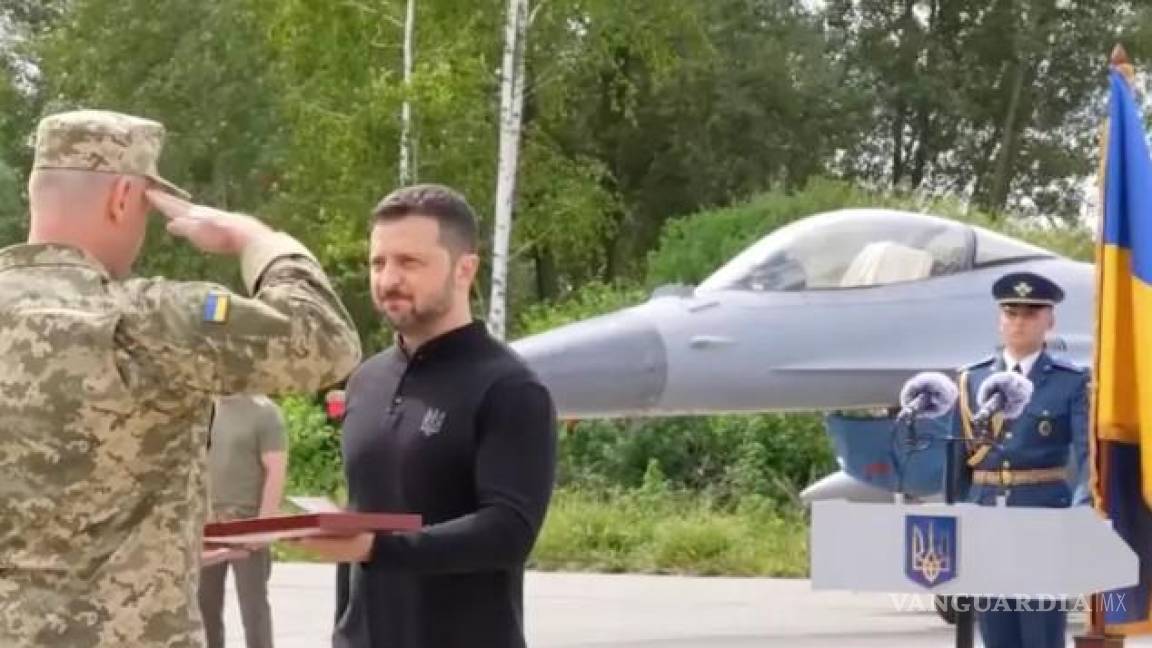 Zelensky celebra la llegada de los aviones de combate F-16 de fabricación estadounidense