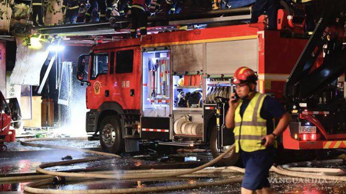 $!La explosión ocurrió alrededor de las 20 horas 40 (12 horas 40 GMT) del miércoles en el Restaurante de Barbacoa Fuyang