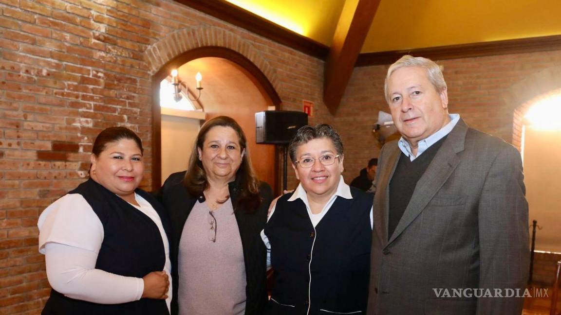 $!Personal de enfermería expresó su agradecimiento al alcalde Chema Fraustro por el respaldo a los trabajadores de la salud.