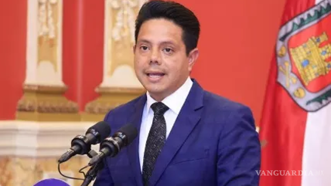 $!Desde diciembre, Luis Antonio Ramírez Hernández retiró el apoyo económico a pesar de que su hijo tiene un problema de salud en los pulmones.