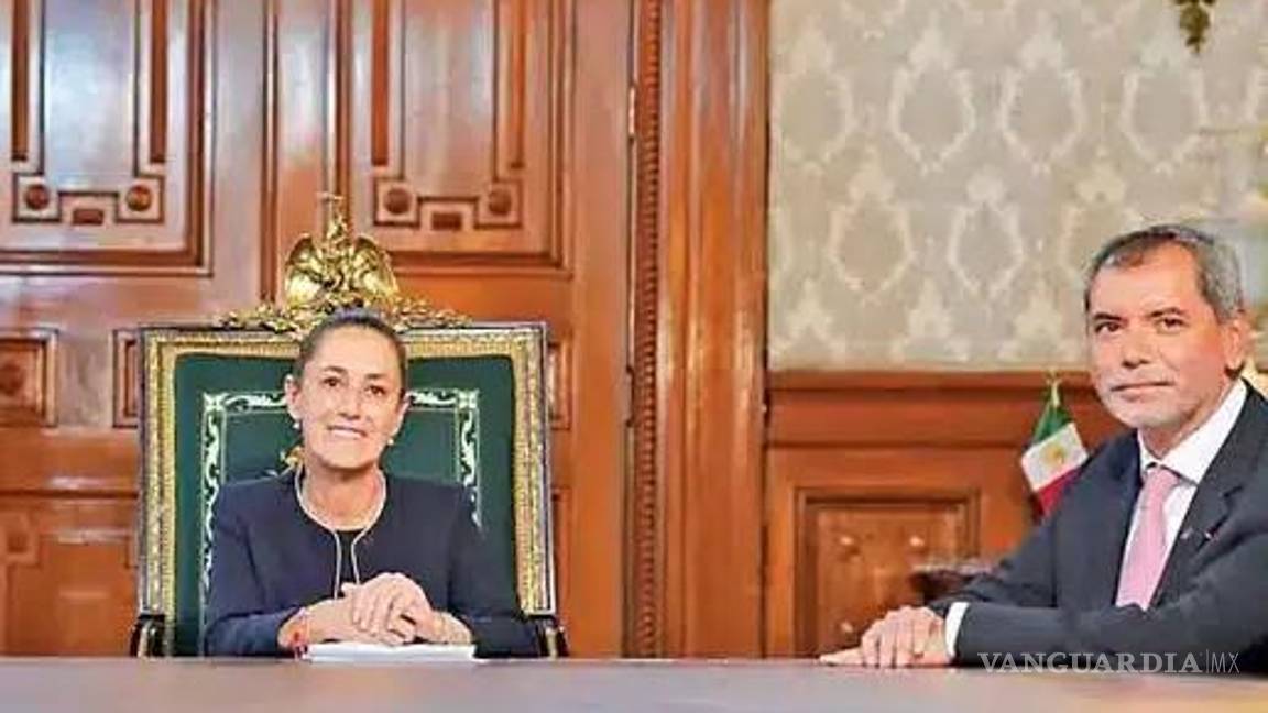 $!Edgar Amador Zamora, titular de la SHCP, aquí con la presidente CSP.