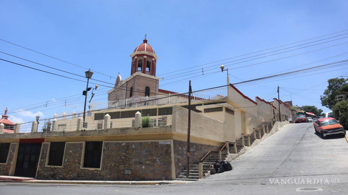 $!La iglesia del Ojo de Agua es uno de los distintivos de este barrio saltillense.