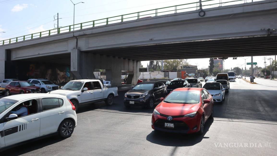 $!Los saltillenses proponen la creación de carriles exclusivos para ciclovías y transporte urbano, buscando optimizar el tránsito y proteger a los peatones.