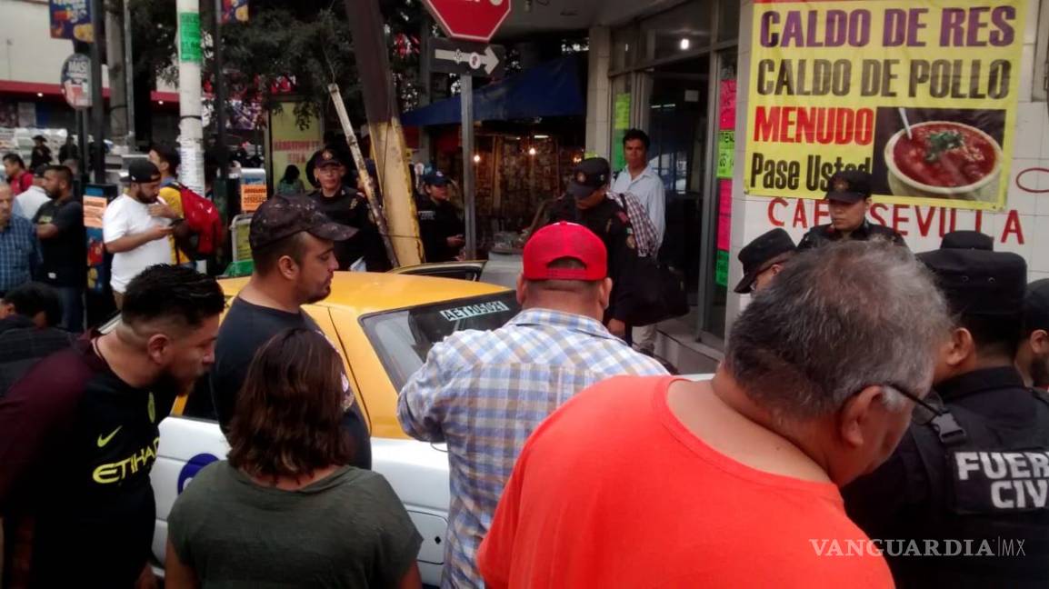 $!Protesta de taxistas en Monterrey deja ocho detenidos