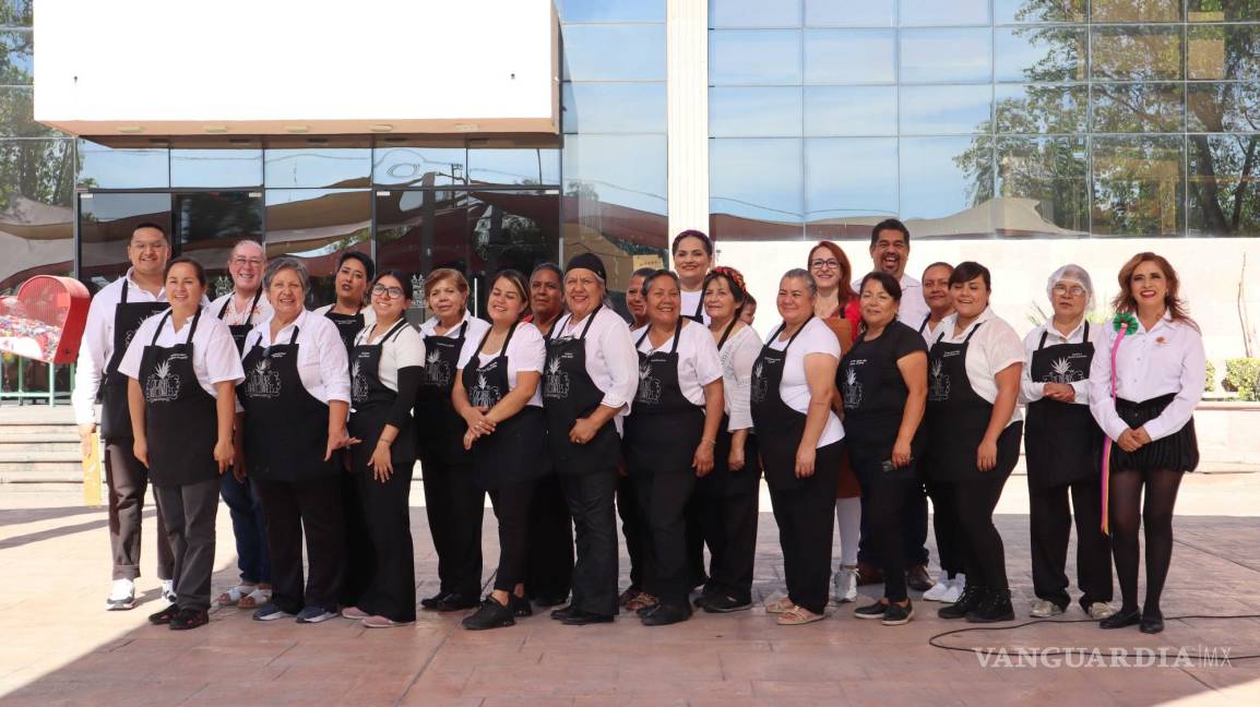 $!Las cocineras tradicionales de Saltillo inauguraron el evento que resalta la gastronomía del norte de México y fortalece los lazos comunitarios.