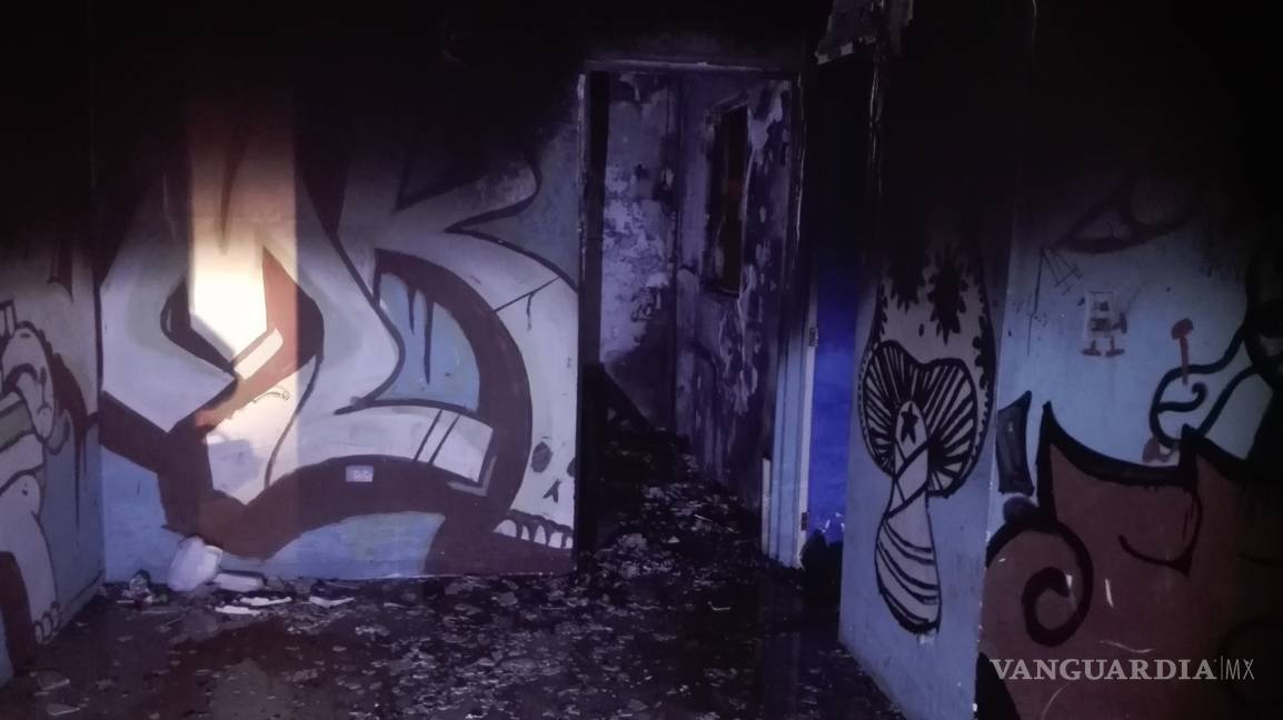 $!Incendio arrasa con casa en la Nueva Mirasierra