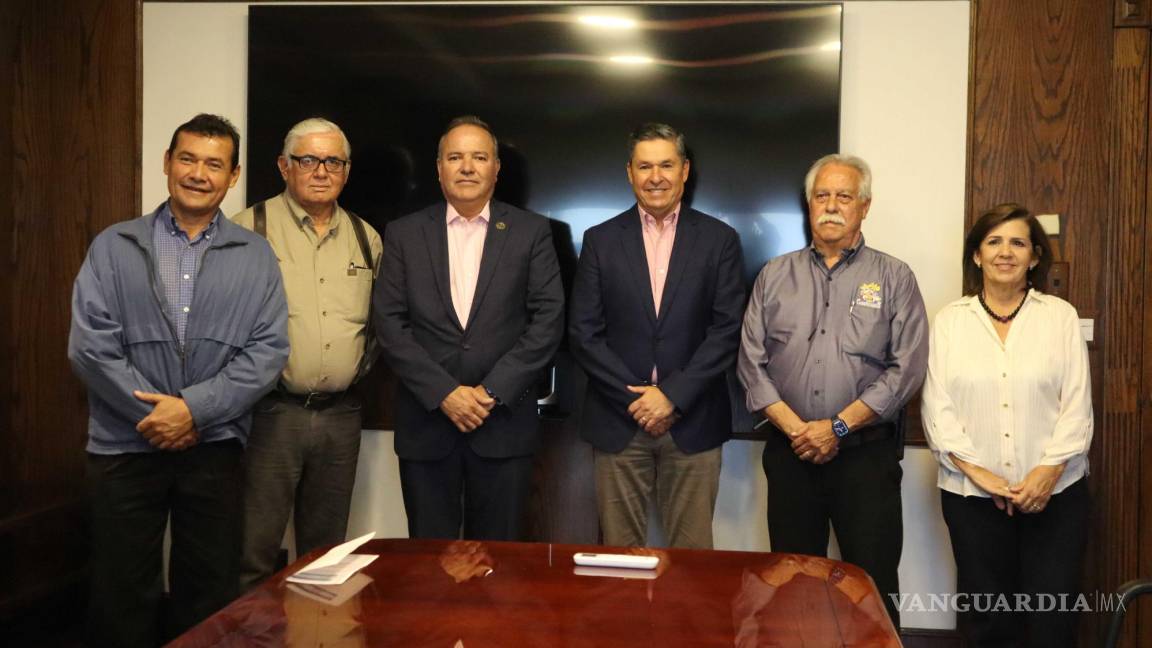 Presentan a homenajeados de la LX Quincena del Comercio en Saltillo