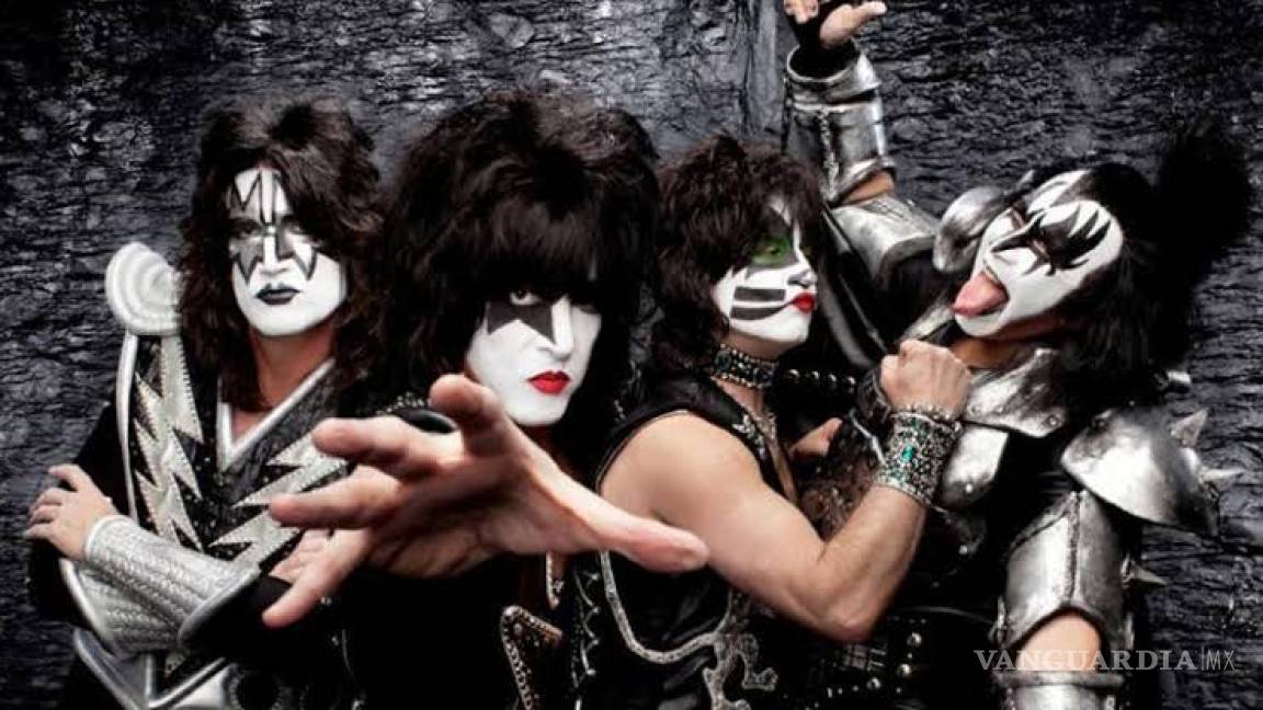 Kiss hace un alto a su gira mundial; Gene Simmons será operado
