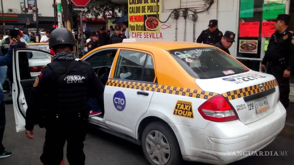Protesta de taxistas en Monterrey deja ocho detenidos