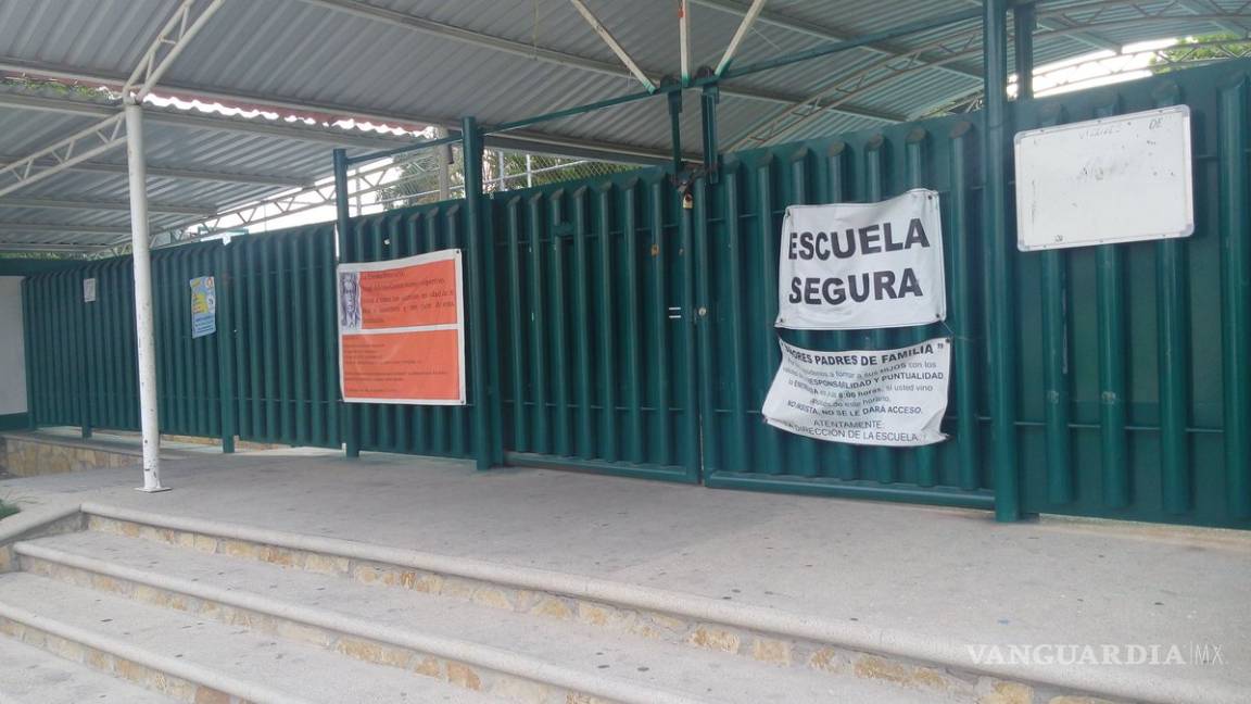$!Papás exigían la apertura de escuela y uno muere baleado